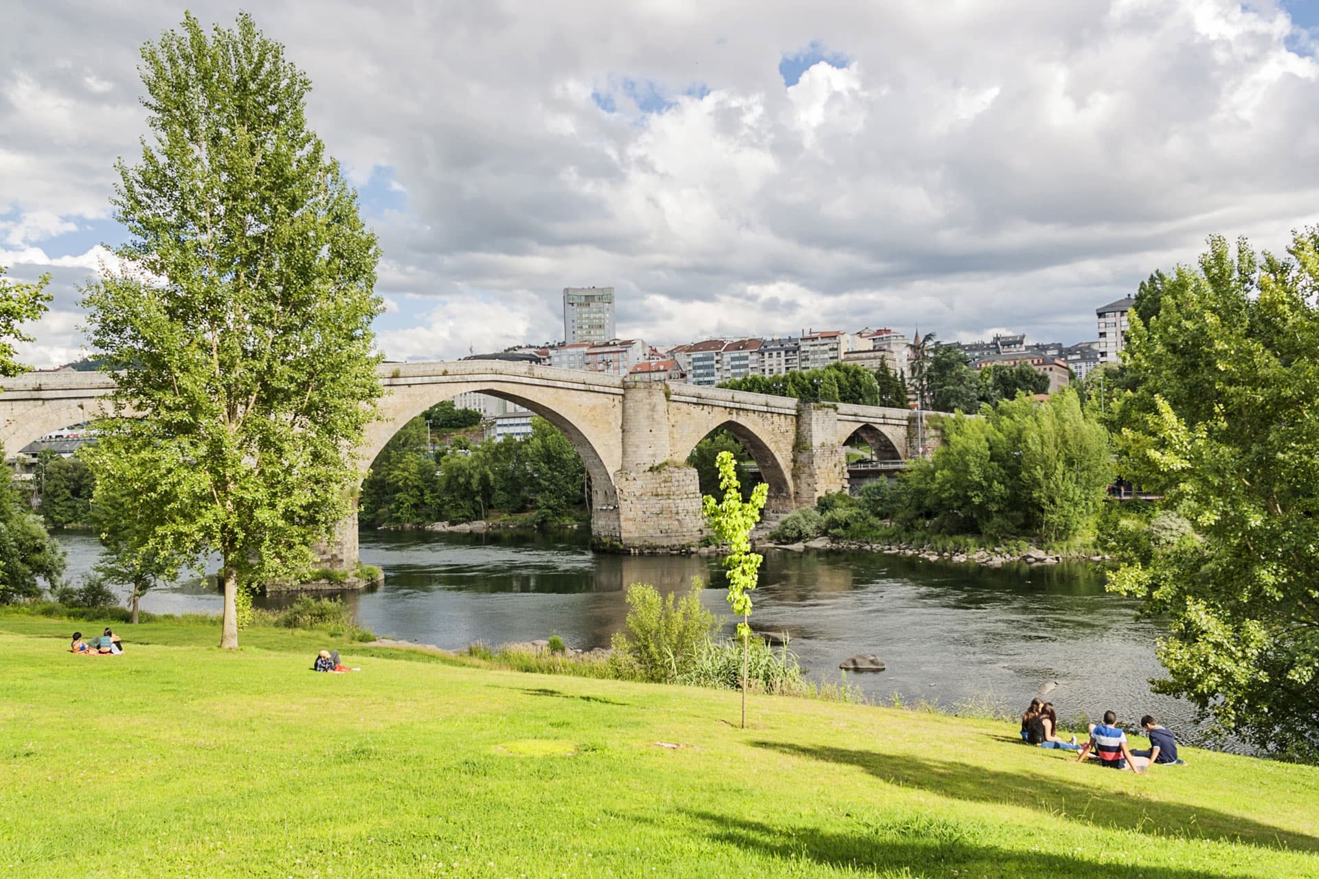 ¿Buscas alquileres vacacionales en la provincia de Ourense?